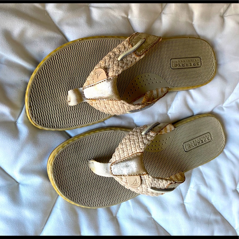 Sperry women’s seaport flip flop sandals-tan/gold